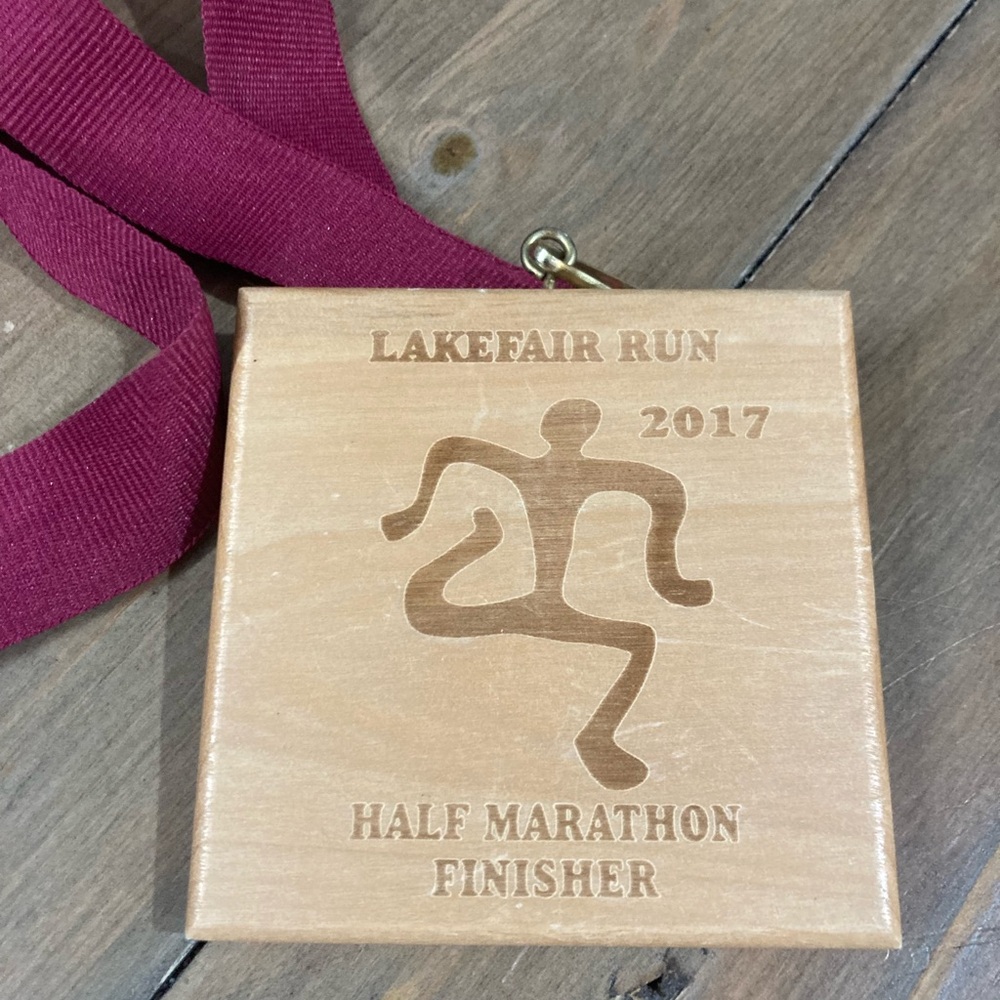 2017 Lakefair Run Half Marathon Finisher Medal